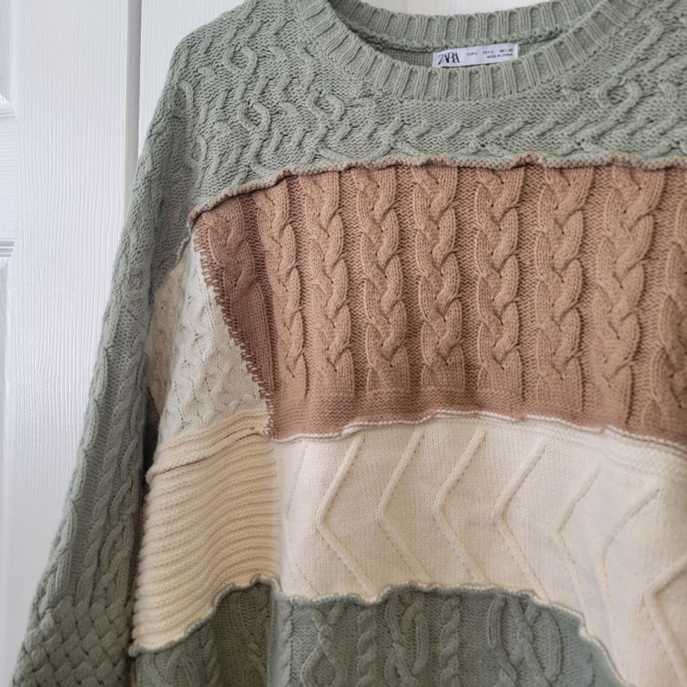 Zara Cable Knit Chunky Patchwork Sweater Size Lar… - image 3